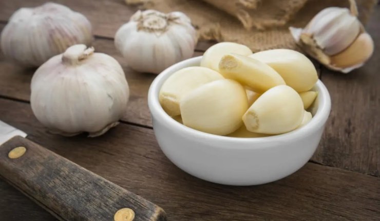 Knoblauchzehen
